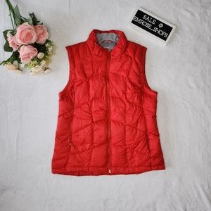 Red Kathmandu Puffer Vest 💚